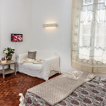 Bed & Breakfast 23 Pisa